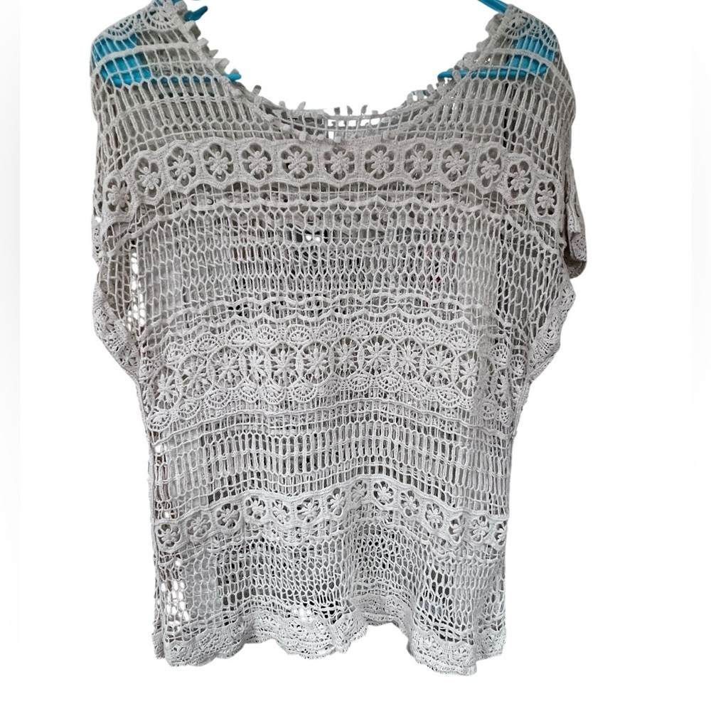 Elegant Lace Crochet Blouse - Cream